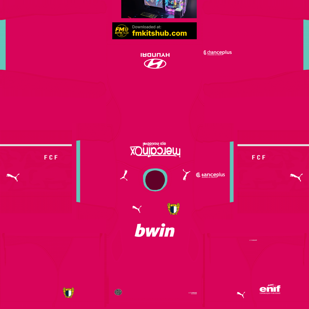 Famalicão Home GK kit